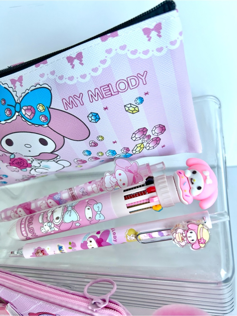 ๐(MY330) My Melody Adorable 13-Piece Fun Bundle! - Picture 2 of 6